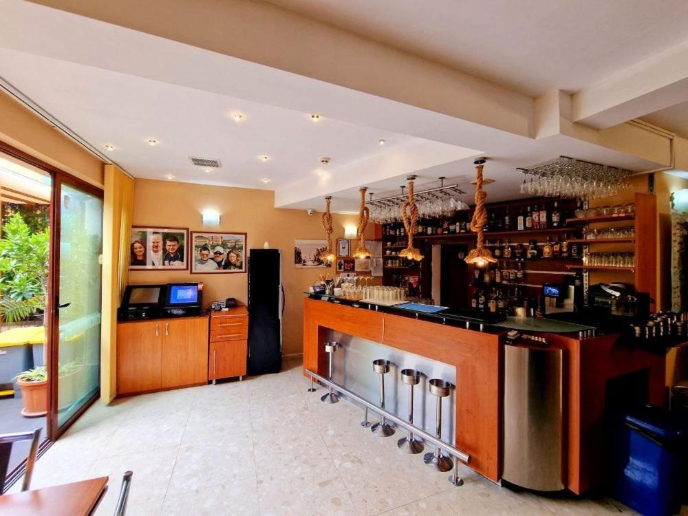 Къща За Гости Карел Nessebar Exterior foto